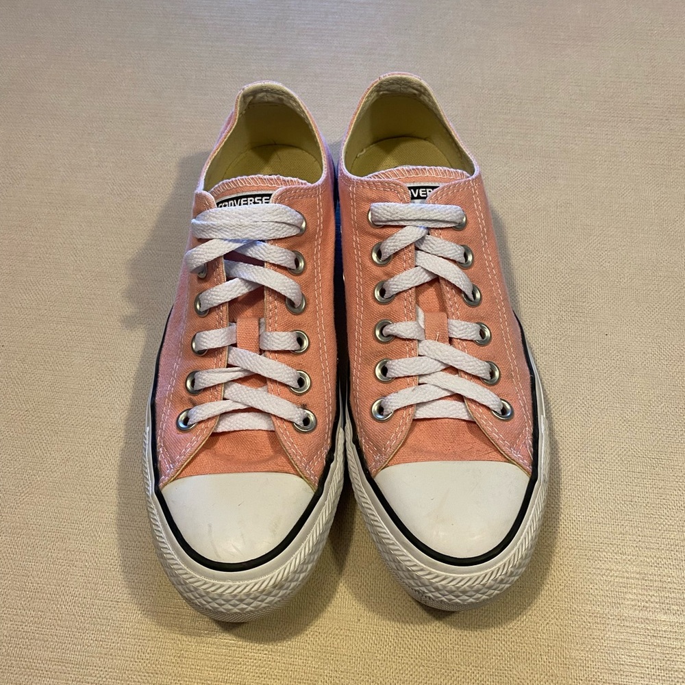 Converse Chuck Taylor Low Top Light Dusty Pink Women’s 7